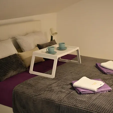 New Moment Lux 2 公寓